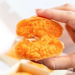 ขนมเปี๊ยะฝอยทองไข่เค็ม กล่อง 2 ชื้น