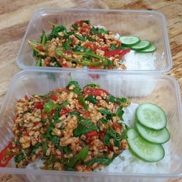 ข้าวกะเพราะหมูสับ