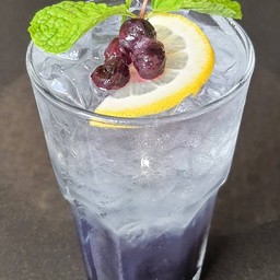 บลูเบอร์รี่โซดา (Blueberry Soda)