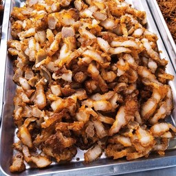 หมูกรอบ(เป็นกับ)