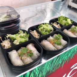 เตี๋ยวหลอดอ๋องเล็ก สาขาเดียวเท่านั้น