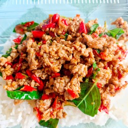 กะเพราเนื้อสับ