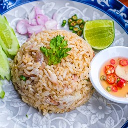 ข้าวผัดปลาทูพริกสด