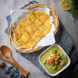 โรตีแกงเขียวหวานไก่