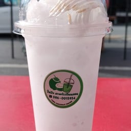 ปั่นปังมะพร้าวปั่นนมสดสมูทตี้ ตลาดนัดหน้าองค์การณ์