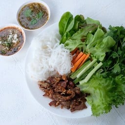 เมี่ยงคอหมูย่าง