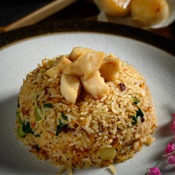 ข้าวผัดซอสXO หอยเชลล์ญี่ปุ่น