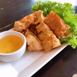ฟองเต้าหู้ห่อกุ้งทอด