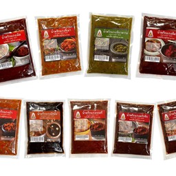 น้ำพริกแม่เล็กสุบิน น้ำพริกแกงพะแนง มัสมั่น พริกขิง 100 กรัม