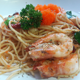 สปาเก็ตตี้สไปซี่ไข่กุ้งสไปซี่