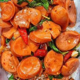 กะเพราไส้กรอก (กับ)