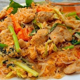 สุกี้แห้ง หมู