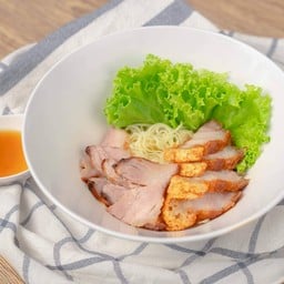 บะหมี่หมูแดง หมูกรอบ