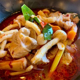 ต้มยํากระดูกอ่อน