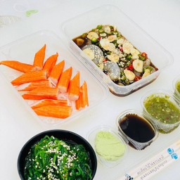 กุ้งดองซีอิ๋ว+ปูอัด+ยำหร่าย