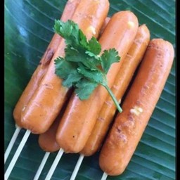 ไส้กรอกไก่ซีสเนย(ขนาดกลาง)