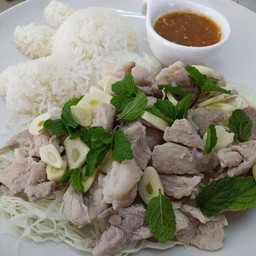 ข้าวหมูมะนาว