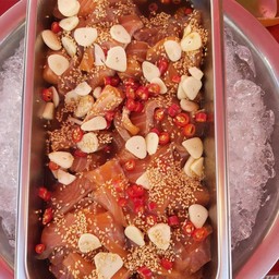 แซลมอลดองซีอิ้ว