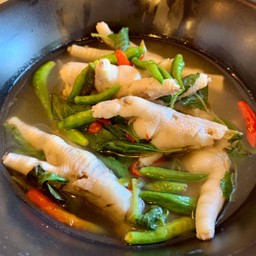 ต้มซุปเปอร์ตีนไก่