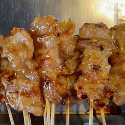 หมูปิ้ง ไก่ปิ้ง By ก้อย ประตู4