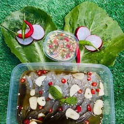 ทะเลดอง&กระเพราเนื้อ By.SM
