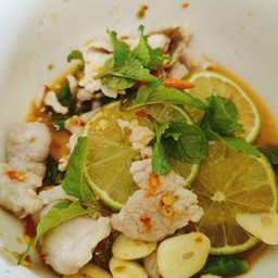 เนื้อมะนาว