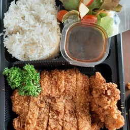 ข้าวหมูทอดทงคัตสึ