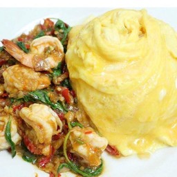 ข้าวไข่ข้นกะเพราทะเล