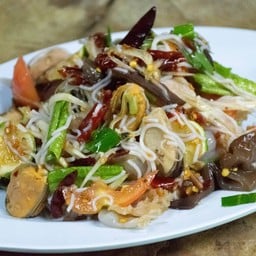 ครัวอีสานคลาสสิค คลองสาม