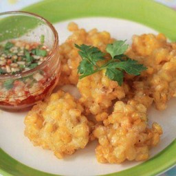 ข้าวโพดทอด