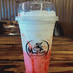 Strawberry Fresh Milk  ( Iced )
