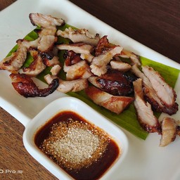คอหมูย่าง