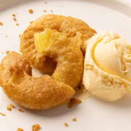 สัปปะรดทอด w ice cream