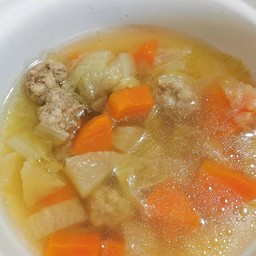 ต้มจืดหมูสับร้อนจร้าซดนำ้