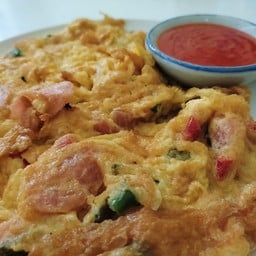 ข้าวหอมมะลิไข่เจียวแหนมอนามัย