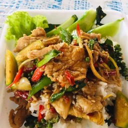 ข้าวผัดฉ่าหมู