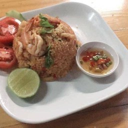 ข้าวผัดต้มยำ