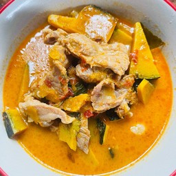 แกงหมูฟักทอง