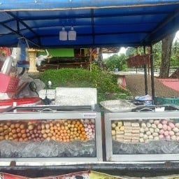 พระนครหินขวาง🍢ลูกชิ้นทอด&เฟรนฟรายชีส🍟🍟