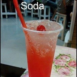 สตรอเบอรี่โซดา