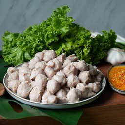 ลูกชิ้นเอ็นหมู (ครึ่งกิโลกรัม)