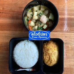ข้าวเขียวหวานแห้งลูกชิ้น+ไข่ฟูปู