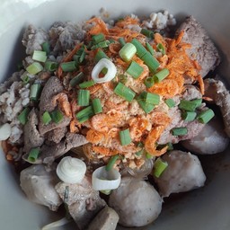 ก๋วยเตี๋ยวต้มยำแห้งธรรมดา