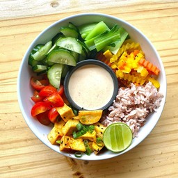 Tofu vegan bowl