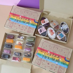 Refreshing Box Set (เค้กมินิชิ้นจำนวน 15ชิ้น)