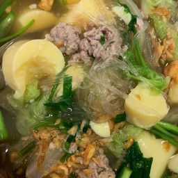 ต้มจืดผักกาดขาวเต้าหู้หมูส้บ