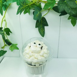 BAA  BAA  White Sheep Cupcake