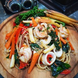 สปาร์เก็ตตี้ผัดขี้เมาทะเล