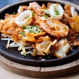 ลูกชิ้นย่าง หม้อไฟ น้ำจิ้มรสเด็ด