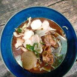 เกาเหลาหมู (พิเศษ)